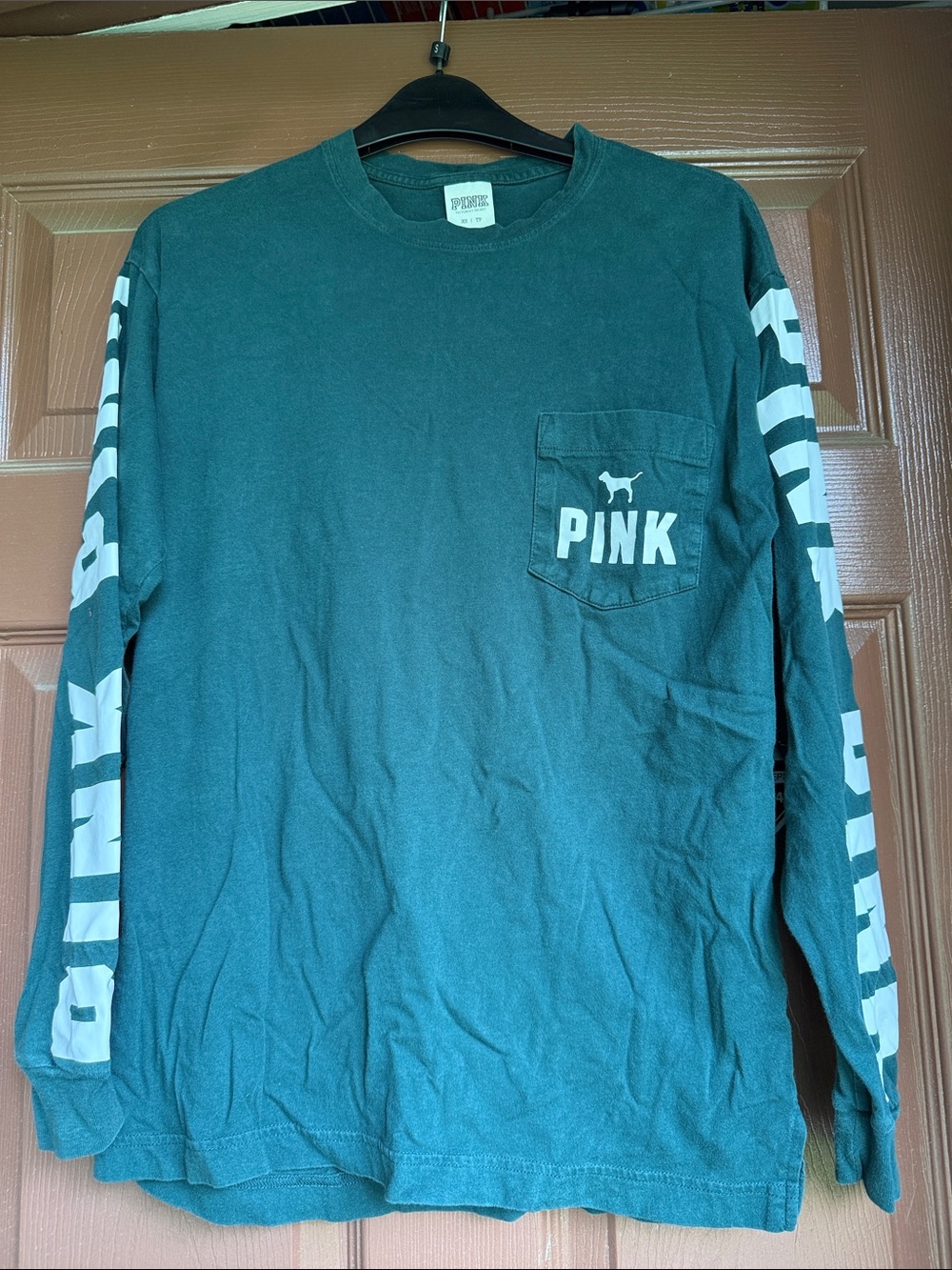 Victoria's Secret PINK Long Sleeve Pocket Tee - Green Size XS